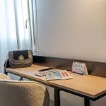 Akena Hotel
