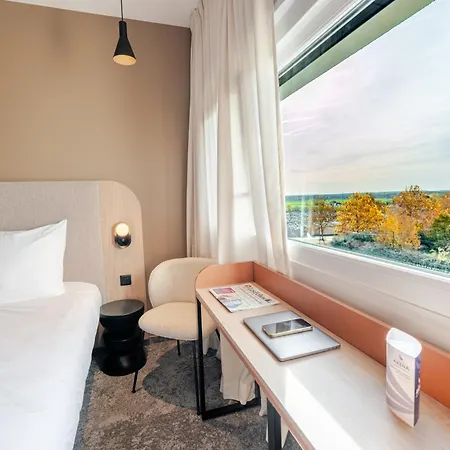 Hotel Akena 3*