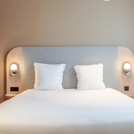Akena Hotel 3*